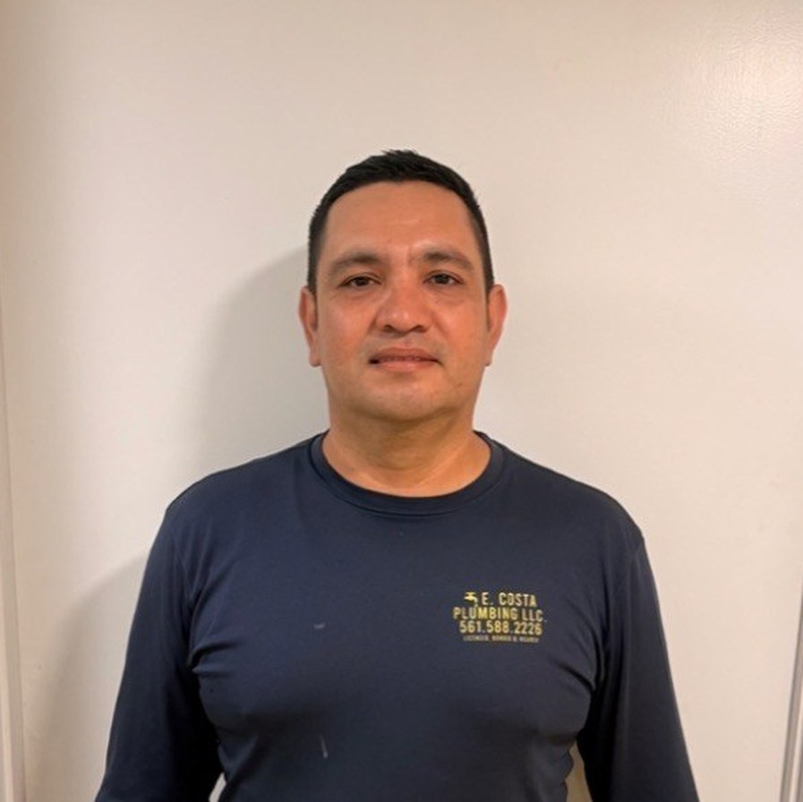 Darwin Chavez, Lead Superintendent at E. Costa Plumbing & Gas